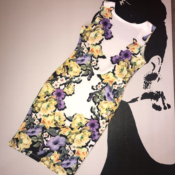 M USA | Jennifer Floral Print Dress - Picture 3 of 5